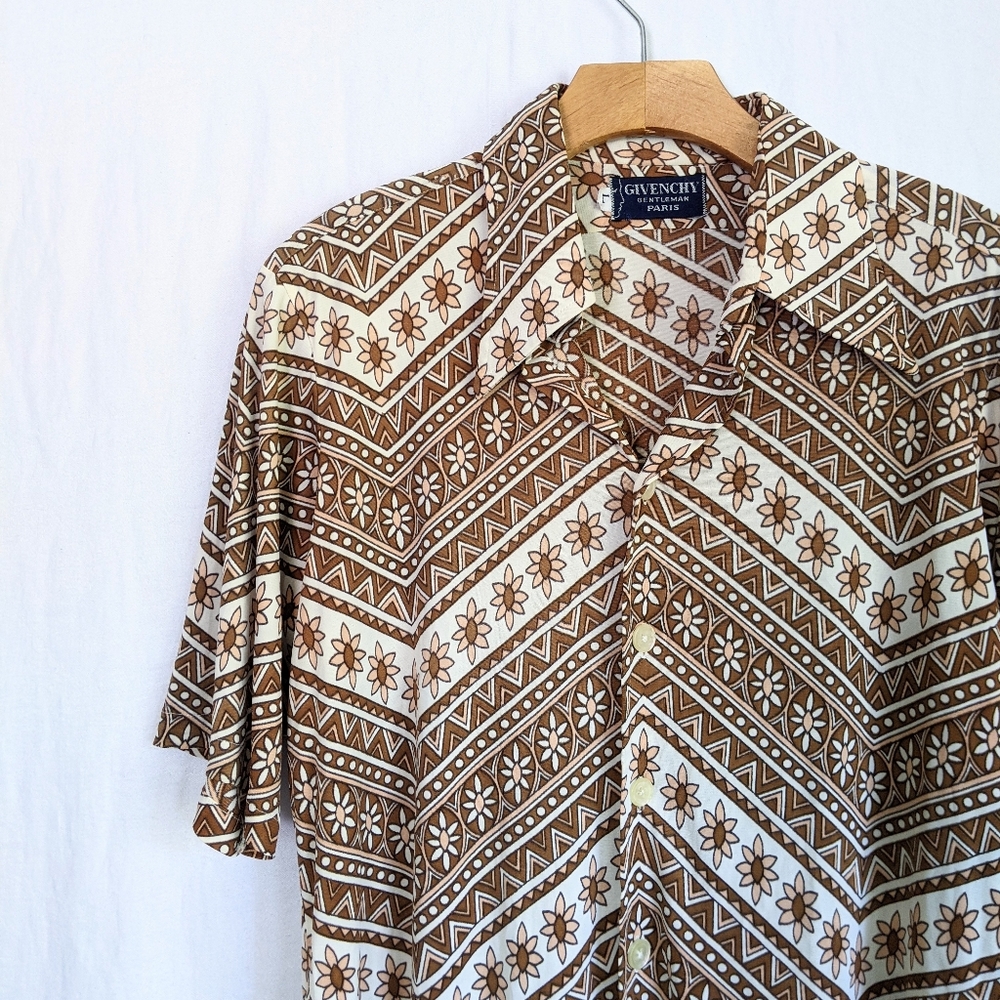 Vtg GIVENCHY Brown Floral Boho Print Button Down L